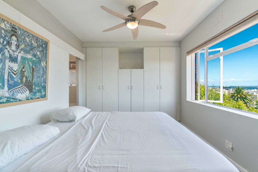 2 Bedroom Property for Sale in Sea Point Western Cape